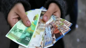 تحديثات الصرف.. تذبذب أسعار العملات الأجنبية مقابل الشيكل في فلسطين اليوم الأحد